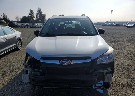 2018 Subaru Forester 2.5I из США, поврежденный, VIN JF2SJABC9JH410027